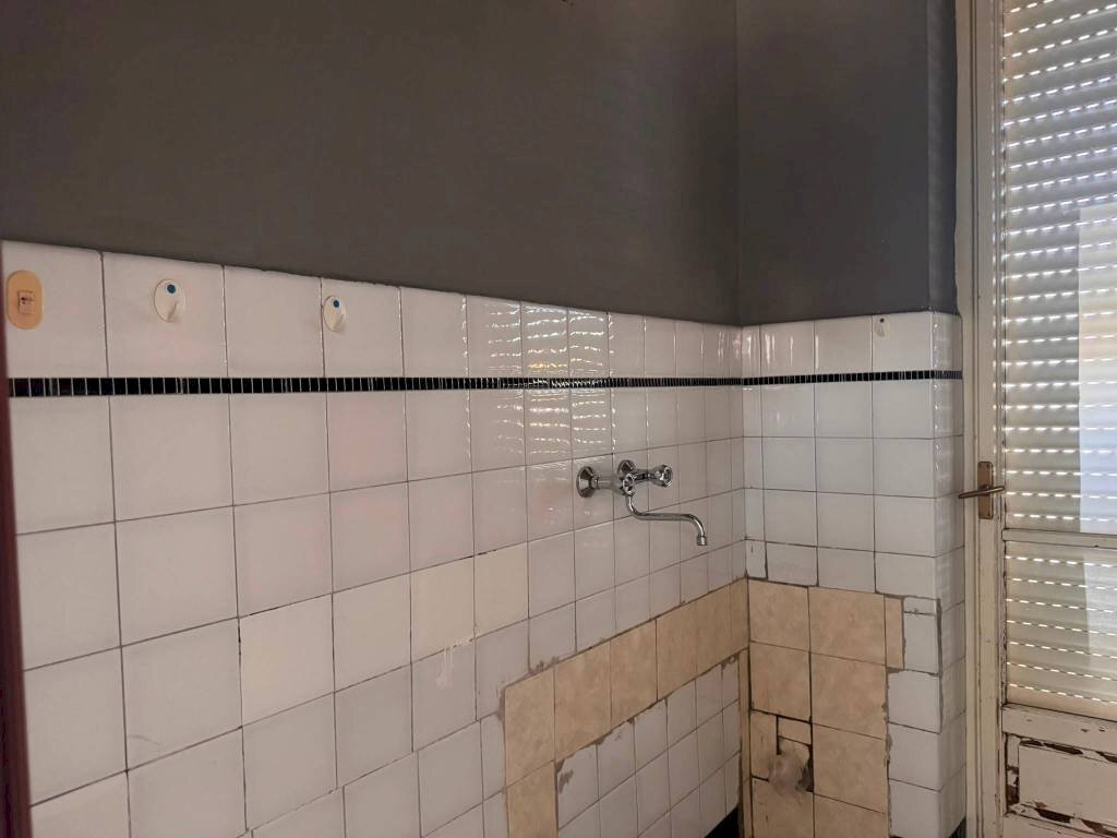 Cucina - Three-room apartment via Cesare Battisti, 31, Cambiano - photo 3
