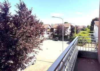 Balcone - Three-room apartment via Cesare Battisti, 31, Cambiano - photo 8