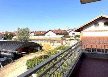 Balcone - Three-room apartment via Cesare Battisti, 31, Cambiano - photo 9