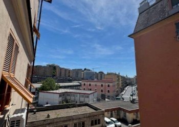 Vista - Appartamento via Giovanni Torti, 21, Genova (zona Marassi) - foto 15