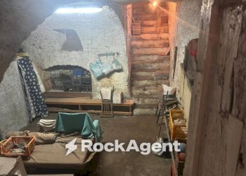 Cantina - Stable - Palace via San Leonardo Zabatta, 15, Ottaviano - photo 12