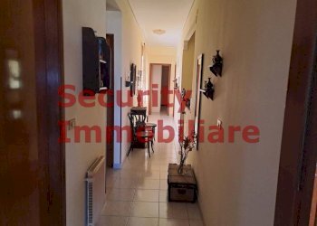Corridoio - Appartamento via Giovanni Amendola, Sciacca - foto 2