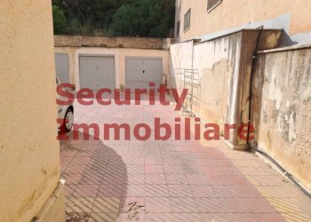 Cortile interno - Appartamento via Giovanni Amendola, Sciacca - foto 11