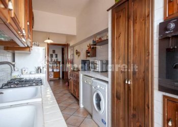 Cucina - Quadrilocale viale dei Romagnoli, Roma (zona Lido di Ostia) - foto 12