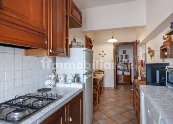 Cucina - Quadrilocale viale dei Romagnoli, Roma (zona Lido di Ostia) - foto 13