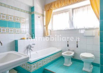 Bagno - Quadrilocale viale dei Romagnoli, Roma (zona Lido di Ostia) - foto 19
