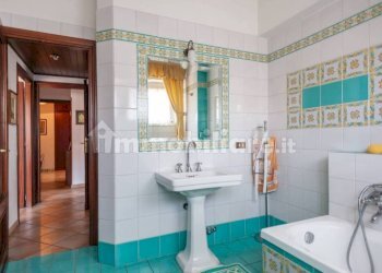 Bagno - Quadrilocale viale dei Romagnoli, Roma (zona Lido di Ostia) - foto 20