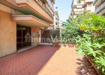 Dettagli - Quadrilocale viale dei Romagnoli, Roma (zona Lido di Ostia) - foto 28