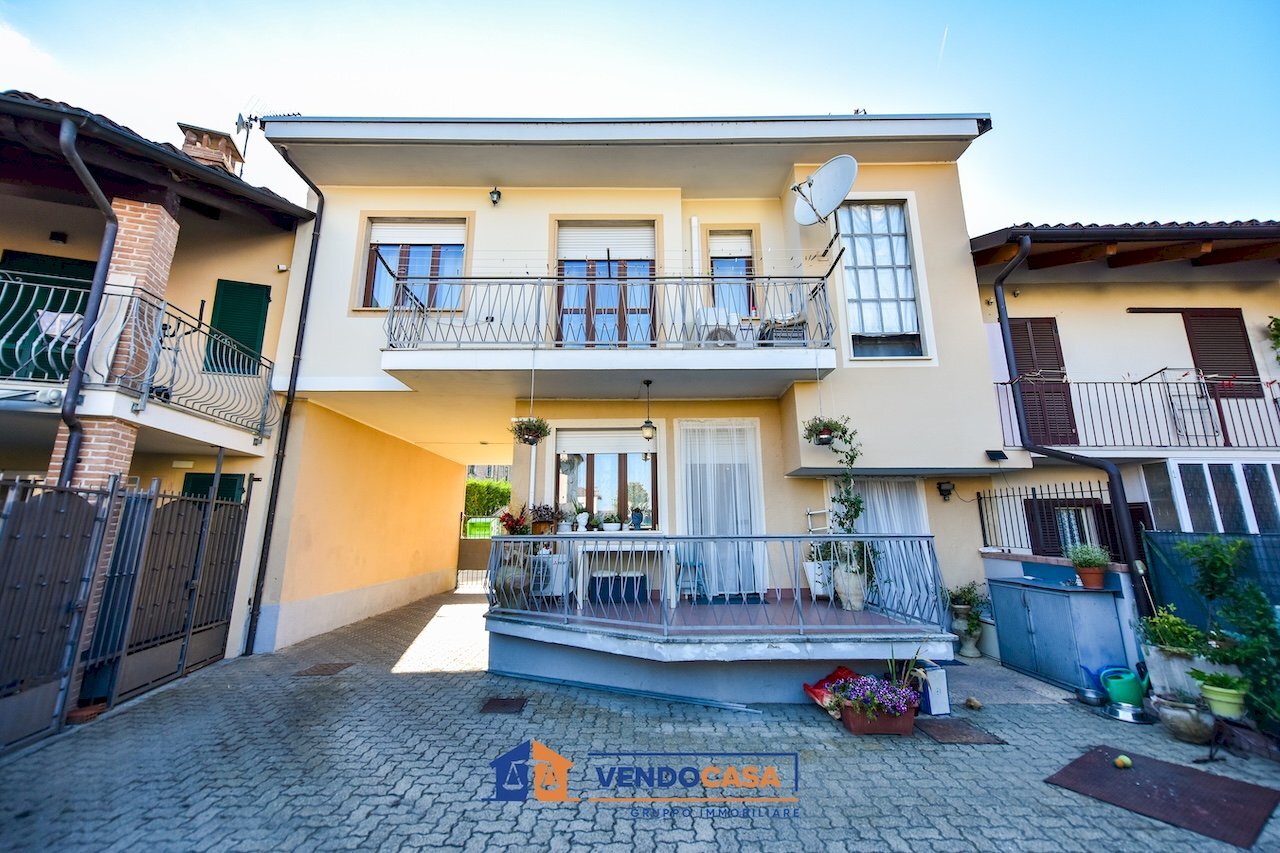 Independent house Virle Piemonte - photo 1