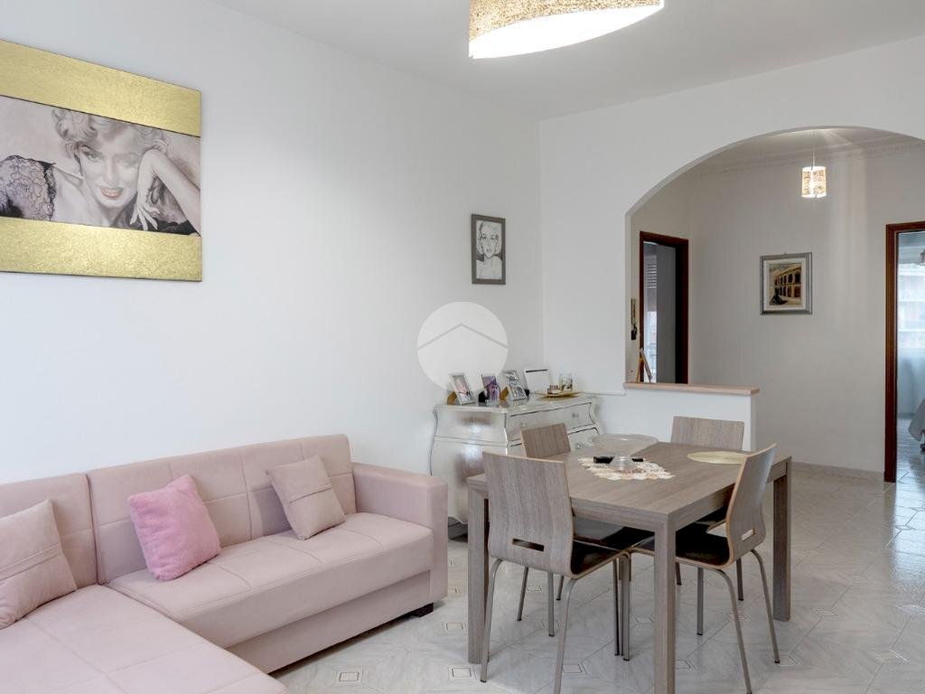 Three-room apartment Via Torino, Piossasco - photo 1