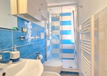 Two-room apartment Piazzetta Tabarca, Genova (neighborhood Pegli) - photo 11
