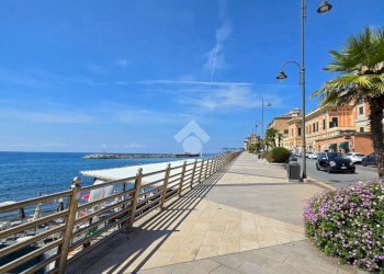 Two-room apartment Piazzetta Tabarca, Genova (neighborhood Pegli) - photo 17