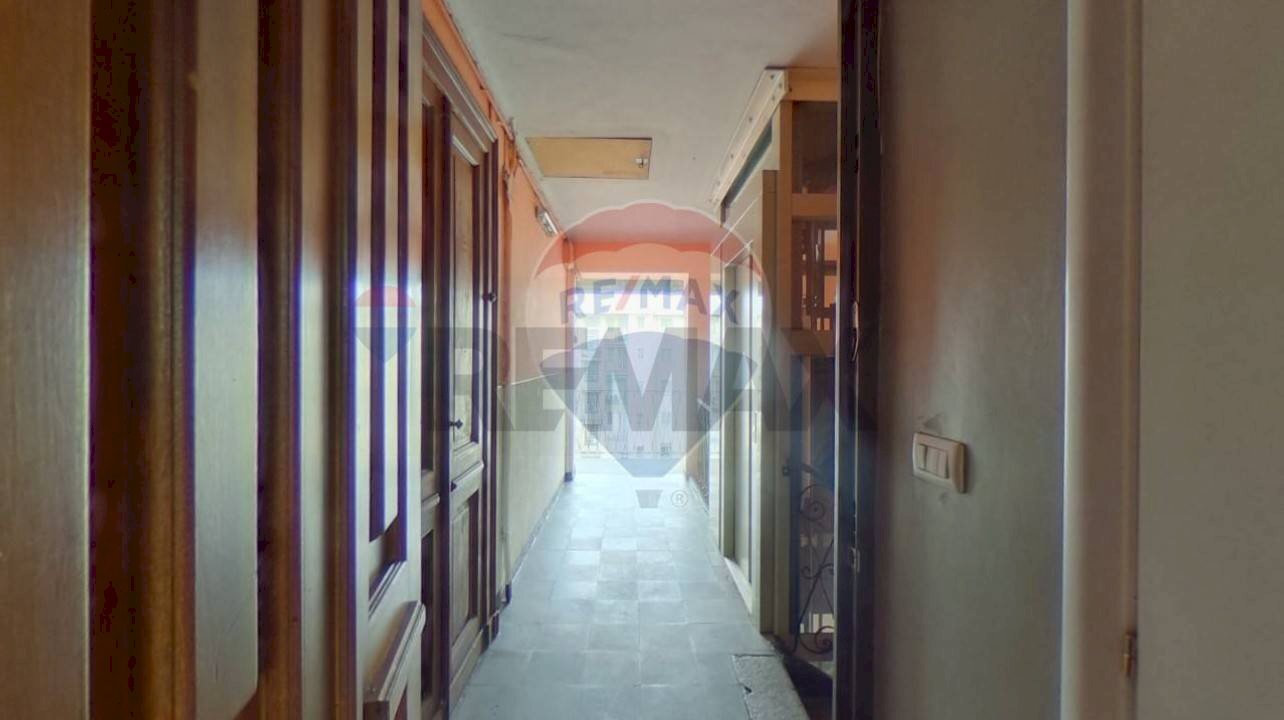 Attic Via Giotto, 19 
 San Salvario, Torino (neighborhood San Salvario) - photo 2