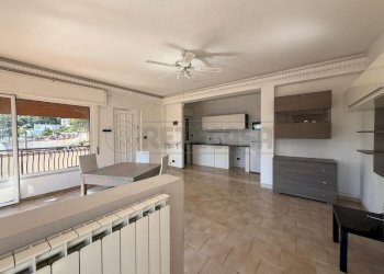 open-space - Three-room apartment Via Ammiraglio Paolo Canevari 3, Palermo - photo 3