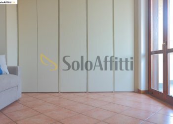armadio - Appartamento Via Goito 8, Meda - foto 2