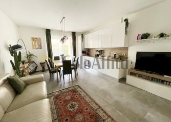 IMG_7210 - Two-room apartment Via Capitaneo 25, Bari (neighborhood Palese) - photo 1