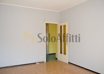 CAMERA DA LETTO 3 - Trilocale Via Chiomo 25, Settimo Torinese - foto 7