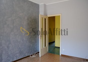SECONDA CAMERA DA LETTO 3 - Trilocale Via Chiomo 25, Settimo Torinese - foto 12