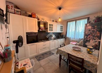 Three-room apartment Via frignanese, Vignola - photo 1