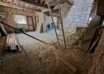 20240718_155459.jpg - Casale CIVITELLA DEL LAGO, Baschi - foto 4