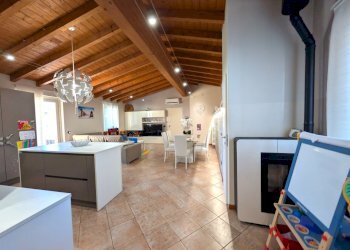 PXL_20260707_130602464 - Three-room apartment Piazza Giuseppe Zanardelli 25, Calvagese della Riviera - photo 6