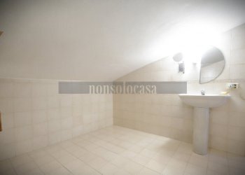 BAGNO - Apartment Via Camillo Benso Cavour 999, Corciano - photo 20