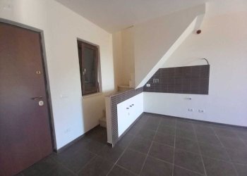 WhatsApp Image 2026-06-16 at 11.20.02 - Three-room apartment Via Marcellina 29, San Polo dei Cavalieri - photo 6