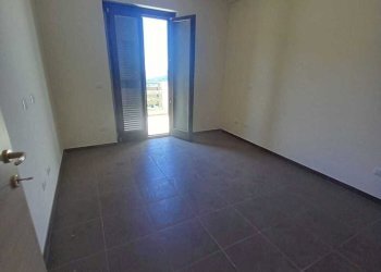 WhatsApp Image 2026-06-16 at 11.20.05 (3) - Three-room apartment Via Marcellina 29, San Polo dei Cavalieri - photo 10