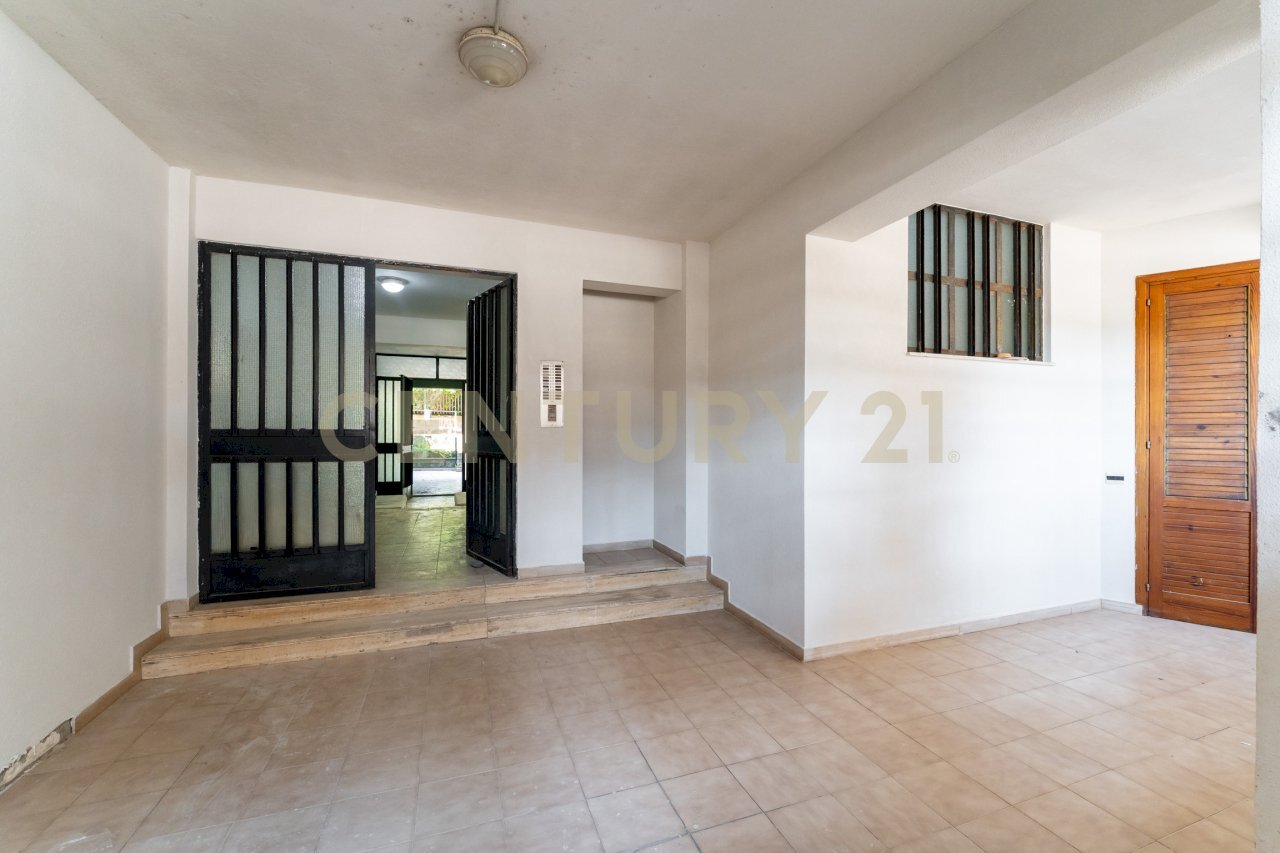 Via dei Normanni 3 (4) - Three-room apartment Via dei normanni 3, Sant'Alessio Siculo - photo 3