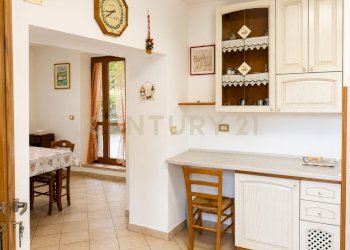 1 cucina e living(2) - Independent house Via Fratelli Rosselli 81, Santa Fiora - photo 2