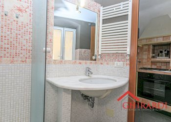5.1 BAGNO.jpg - Trilocale Genova (zona Sestri Ponente) - foto 11