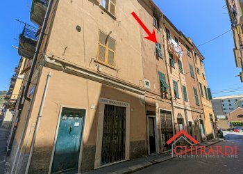 8.0 EDIFICIO.jpg - Trilocale Genova (zona Sestri Ponente) - foto 21