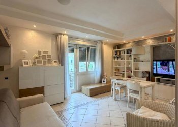 2.jpg - Apartment Via Montello 46, Aprilia - photo 1