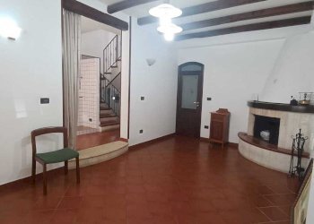 0b2cd9e3-961e-43ad-88ce-bc4c4bf2e34f - Portion of a house Balestrate - photo 3