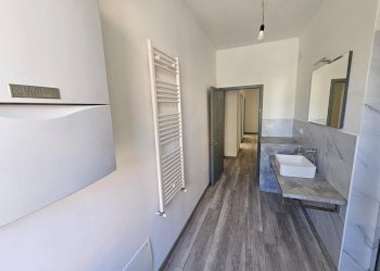 Bagno (3) - Appartamento Via Martiri della libertà 2, Campomorone - foto 11