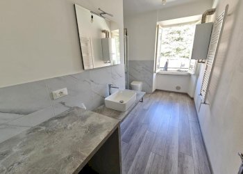 Bagno (5) - Appartamento Via Martiri della libertà 2, Campomorone - foto 13