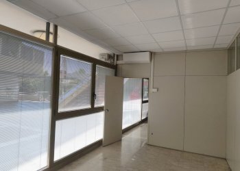 MVIMG_20260707_101133 - Commercial Premises Via Pietro Giardini 476, Modena - photo 5