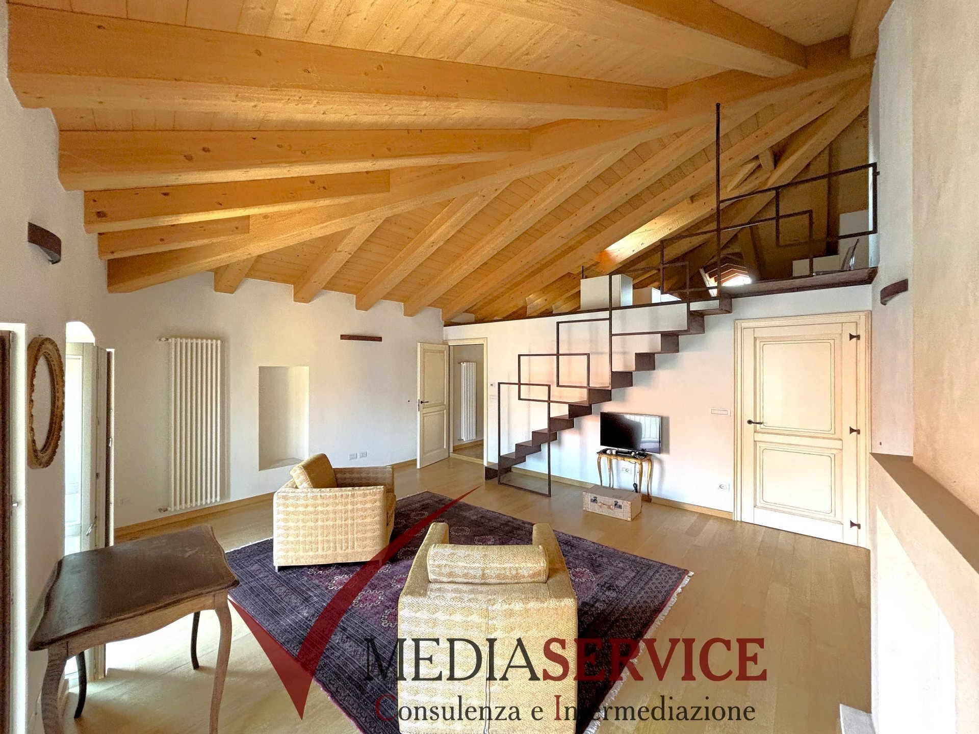 Attic Cuneo, Via Roma, Cuneo (neighborhood Centro Storico) - photo 1