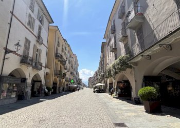 Attic Cuneo, Via Roma, Cuneo (neighborhood Centro Storico) - photo 40