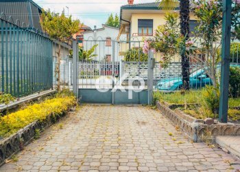 Villa Via Giacomo Leopardi, Canegrate - photo 56