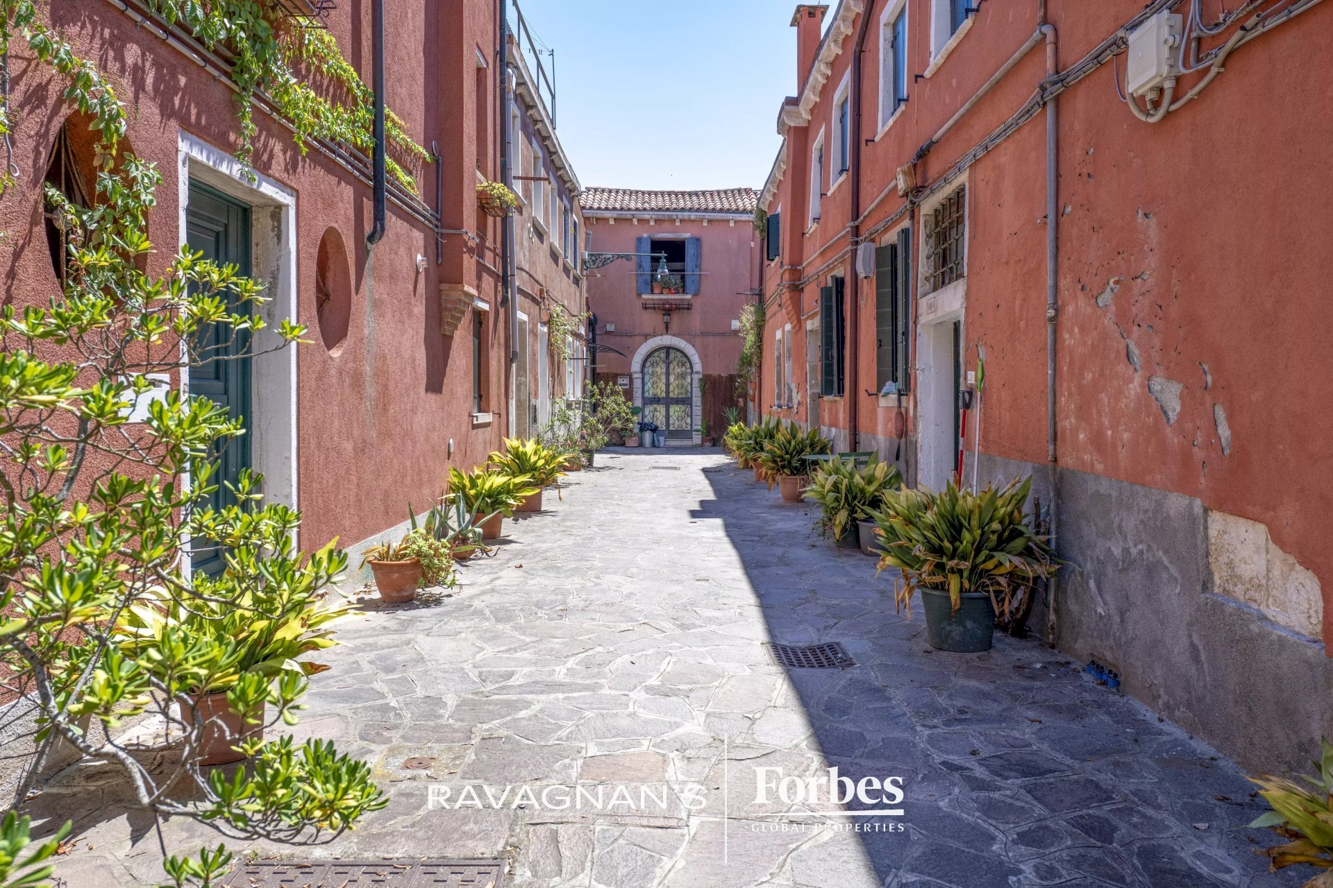 Four-room apartment Venezia (neighborhood Giudecca) - photo 1