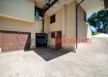 Villa Cisterna di Latina - photo 19