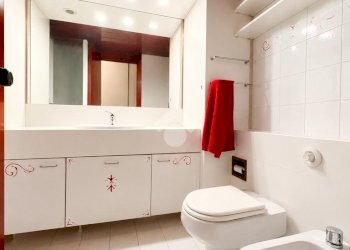 Three-room apartment via Gugliemo Marconi, hamlet Milano 3, Basiglio - photo 14