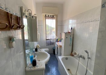 Three-room apartment Via del Lavoro, Imola - photo 14