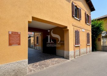 One-room apartment VALLICELLA, 11, Vimercate - photo 1