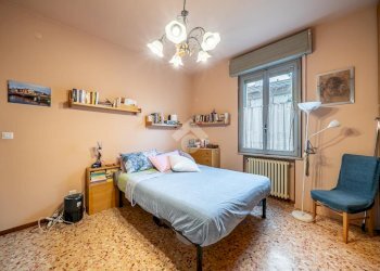 Apartment Via Edoardo Jenner, Parma - photo 19