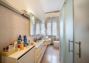 Apartment Via Edoardo Jenner, Parma - photo 25