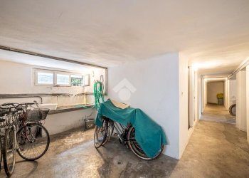 Apartment Via Edoardo Jenner, Parma - photo 29