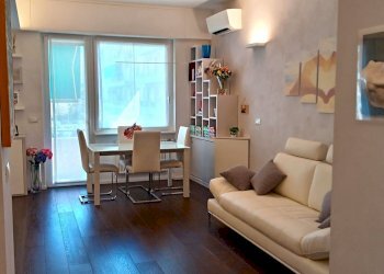 Four-room apartment via G.Opisso, Genova (neighborhood Pegli) - photo 1