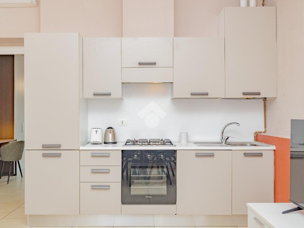 Two-room apartment Via Garigliano, Milano (neighborhood Isola) - photo 3